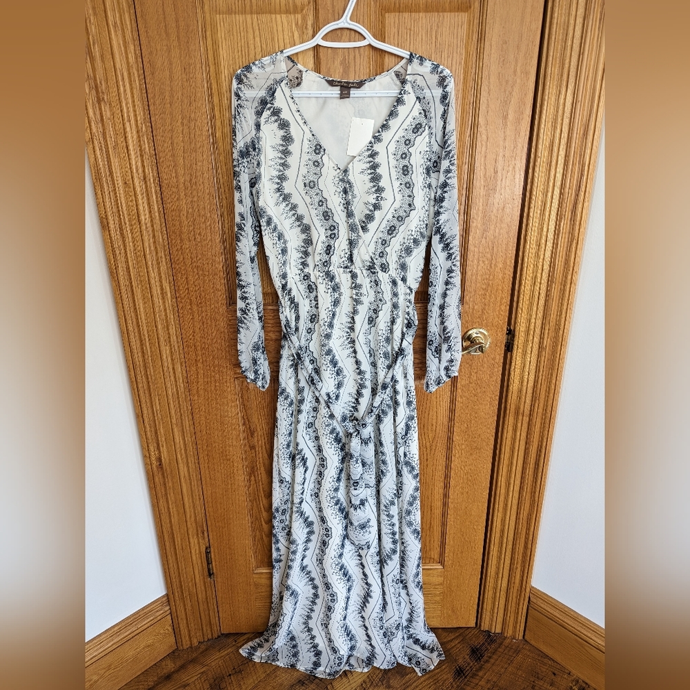 Charlie Jade maxi long sleeve dress